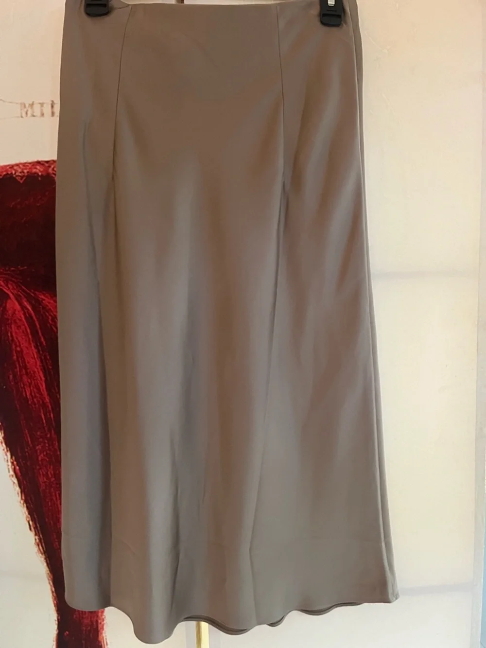 NWT! J. Crew Gwyneth Midi Skirt, Beige, XS - Picture 3 of 6